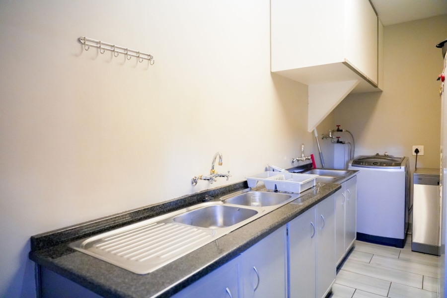 4 Bedroom Property for Sale in Wilkoppies North West